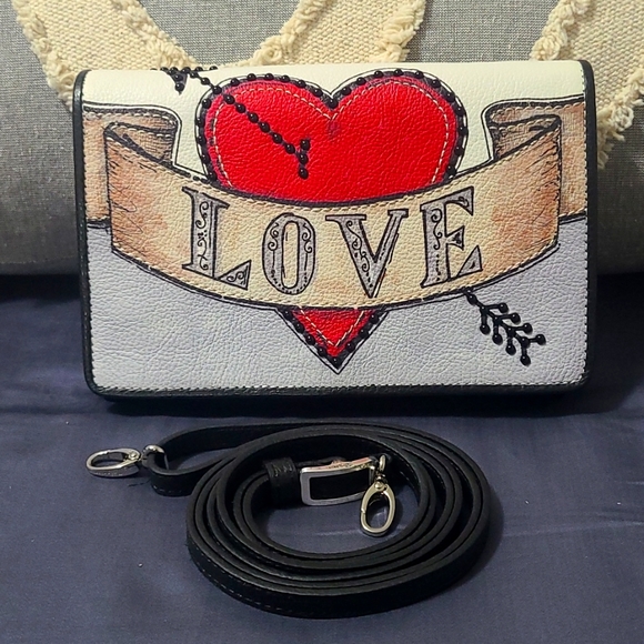 Brighton Love Struck Organizer - Picture 1 of 5